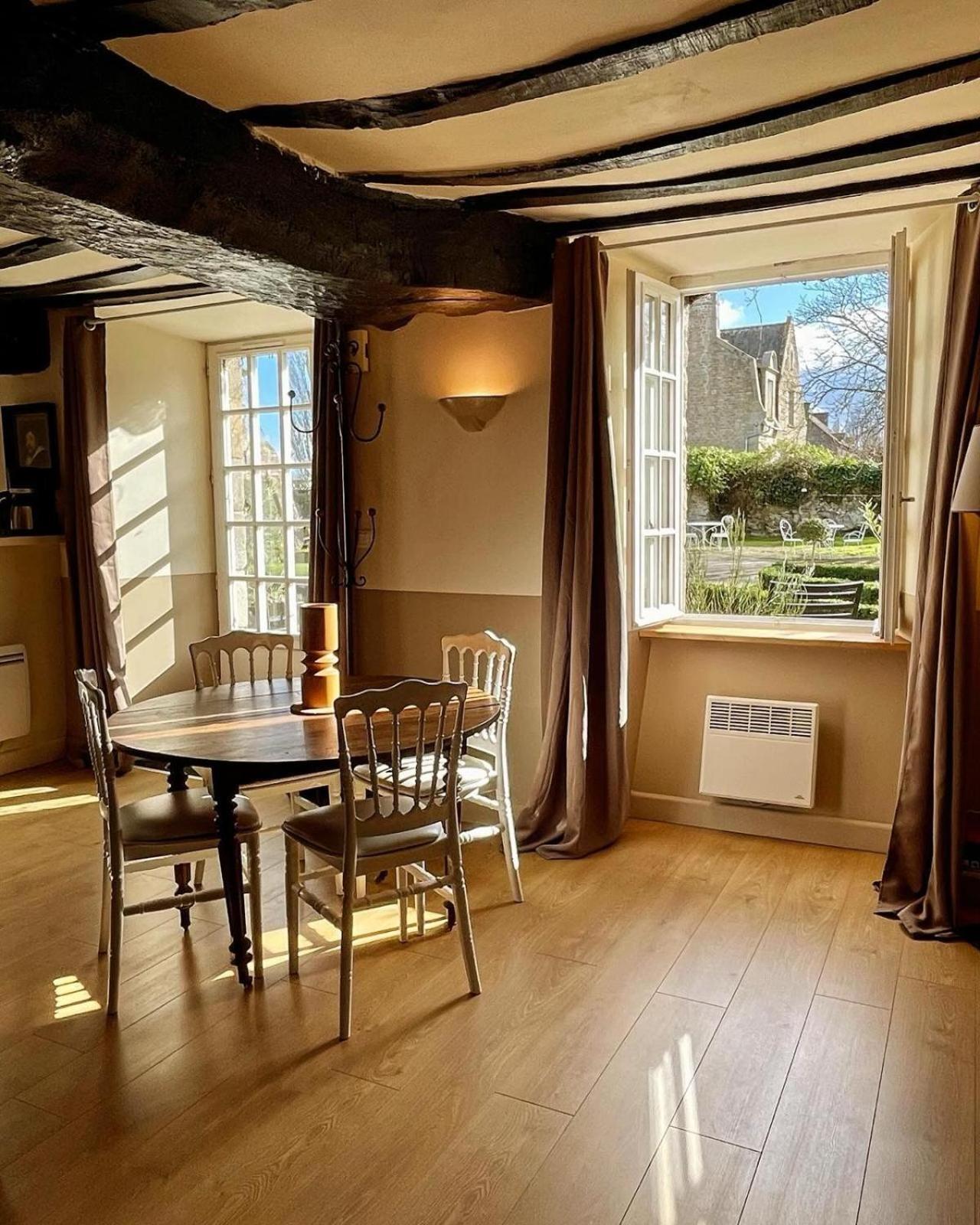 Manoir De La Begaudiere Mont-Dol Екстер'єр фото