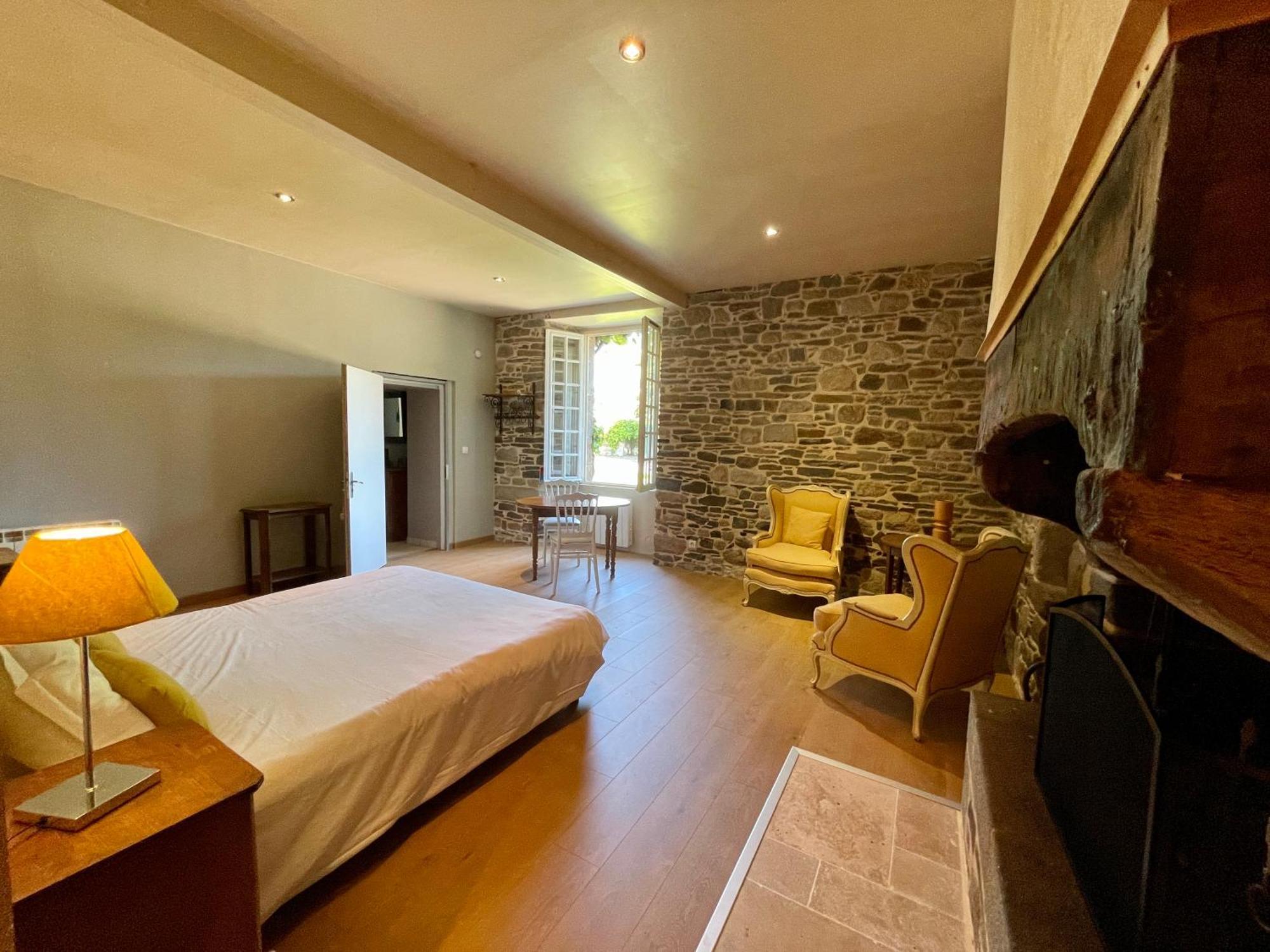 Manoir De La Begaudiere Mont-Dol Номер фото