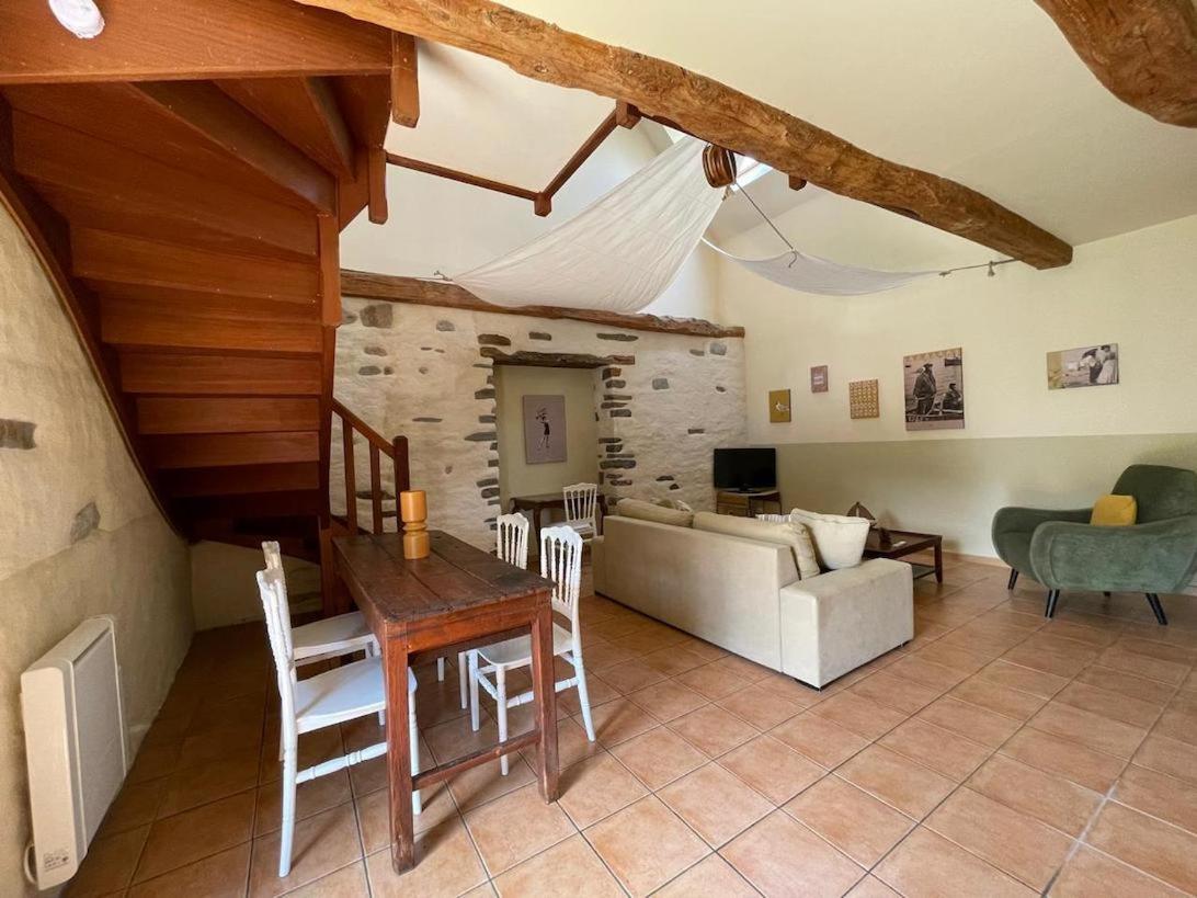 Manoir De La Begaudiere Mont-Dol Номер фото